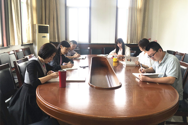 宣传处青年理论小组学习_副本.jpg