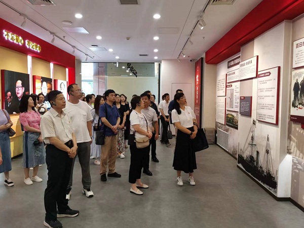 党纪学习主题党日活动2.jpg