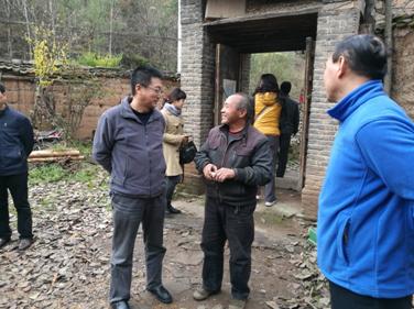 C:Documents and SettingsAdministrator\u684c面\u65b0建文件夹\u6821刊部二级网站消息y101校刊部赴商洛市小韩峪村\u65b0建文件夹.jpg