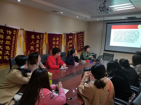 参观2.jpg