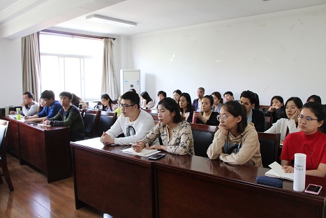 1522633696186012229.jpg 讲座3.jpg