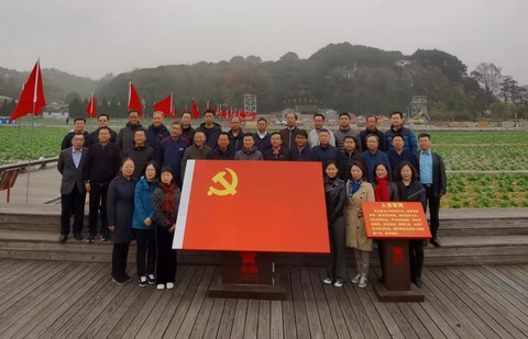 1577085292015037891.jpg 11.jpg